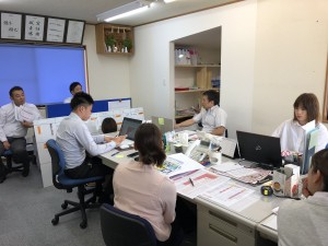 8D89C607-5244-466C-B56C-9F1BC4709396