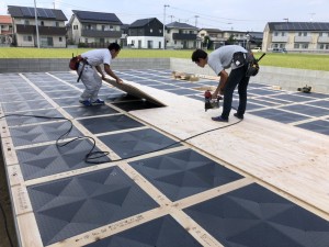 0CAAAD28-7898-40F6-A2B4-433E41C97BF0