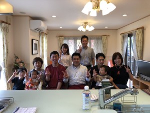 E7E59A66-7F55-42D9-9B1B-EE28A10BABCA