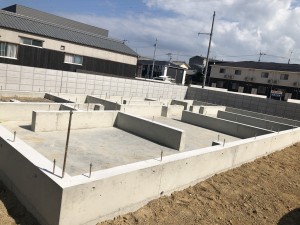 EB9DAF1B-6D37-42C3-A746-025F36446B68