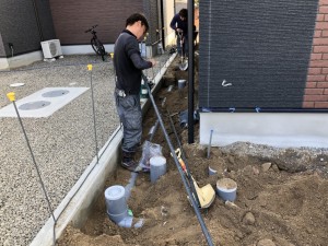 AB3D7840-4B00-47F1-80D5-B4496491FBB3