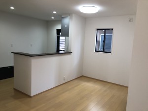 255D8CC2-22C0-407F-B1E8-1527ADB3A4B8