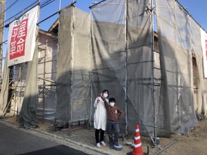 B5C5637A-293A-4BE1-A692-96FF88042A06