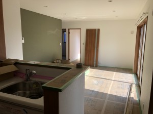 EFE22BF1-FB24-495B-8F28-7B8DC54BD804