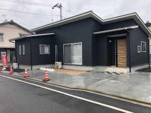 AF1EEF4F-8A97-43FE-ABFA-7F26F09CE397