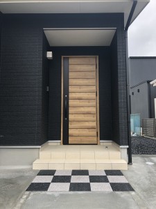 DB8FB3D7-0DFB-4BC9-AD12-6FA955F53B5F