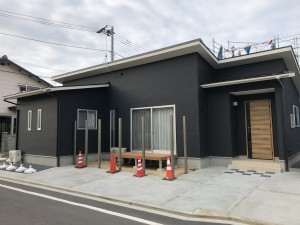 DEAEA5FA-1456-4221-8C31-21B2836C7D39